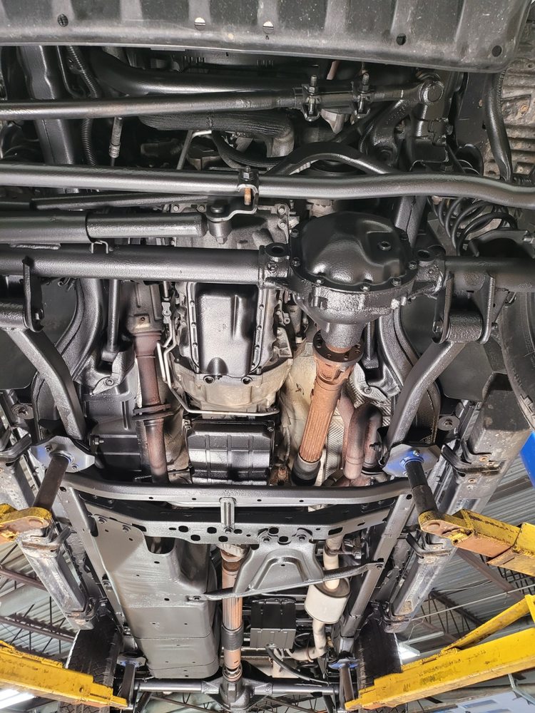 Image 6 Your Community Marketplace: It's quick and easy. Learn, Shop, Sell, and connect with friends and family.