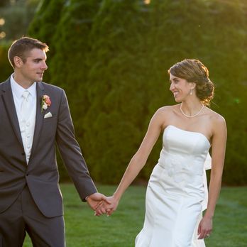 A Touch of Elegance Photography1 Your Community Marketplace: It's quick and easy. Learn, Shop, Sell, and connect with friends and family.