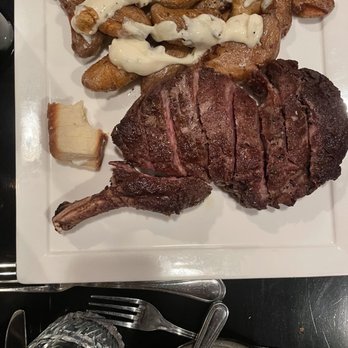 AVI6 Your Community Marketplace: It's quick and easy. Learn, Shop, Sell, and connect with friends and family.