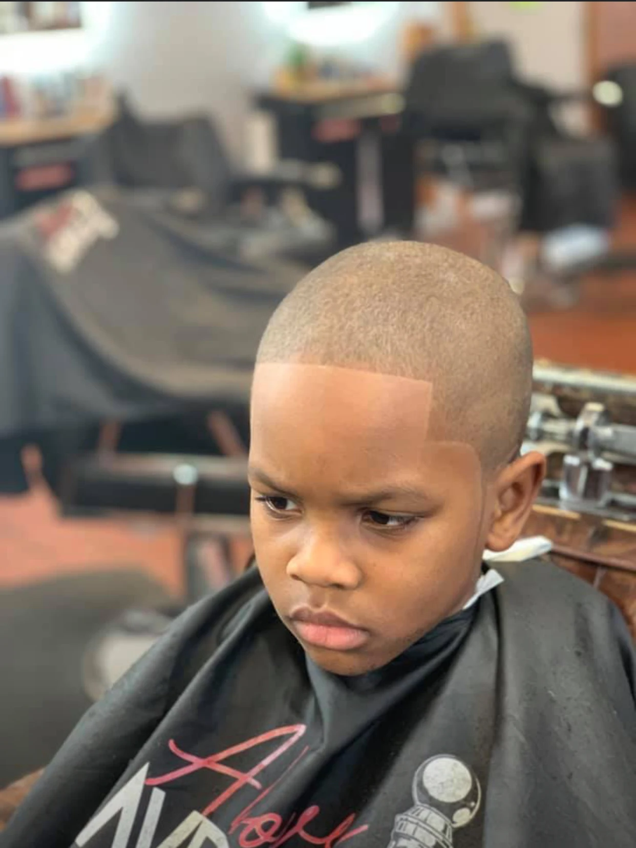 Above Average Barber Shop 3 Your Community Marketplace: It's quick and easy. Learn, Shop, Sell, and connect with friends and family.