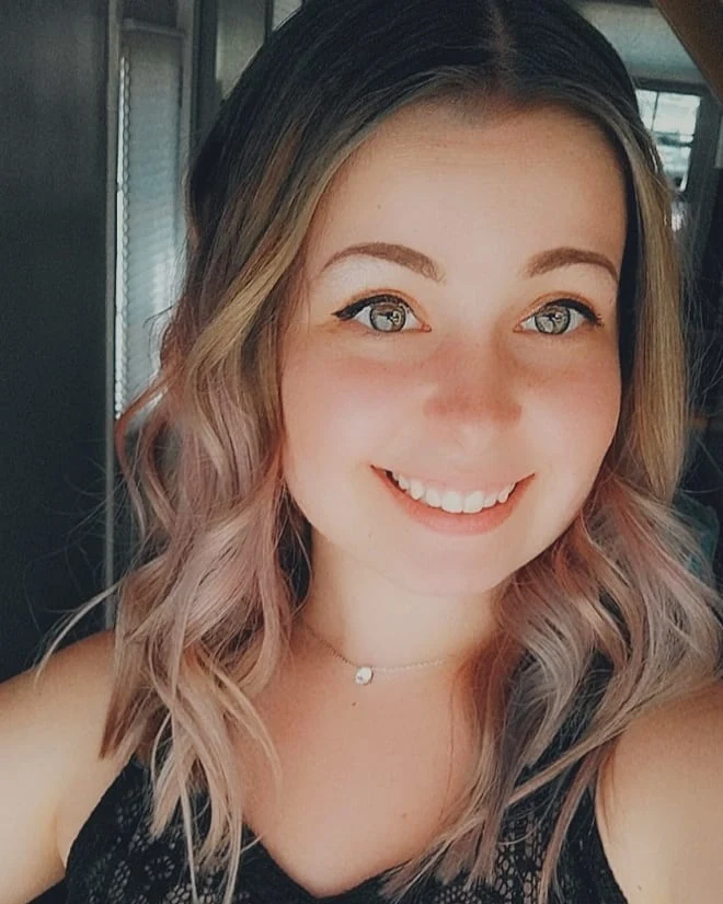 Alabaster Beauty 3 Your Community Marketplace: It's quick and easy. Learn, Shop, Sell, and connect with friends and family.