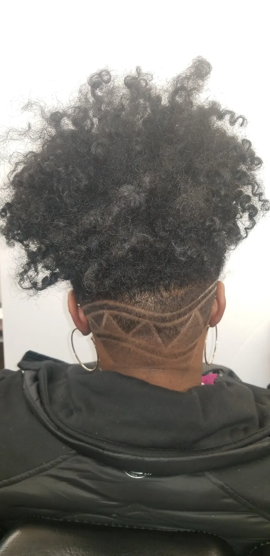 Andres Barbershop 6 Your Community Marketplace: It's quick and easy. Learn, Shop, Sell, and connect with friends and family.