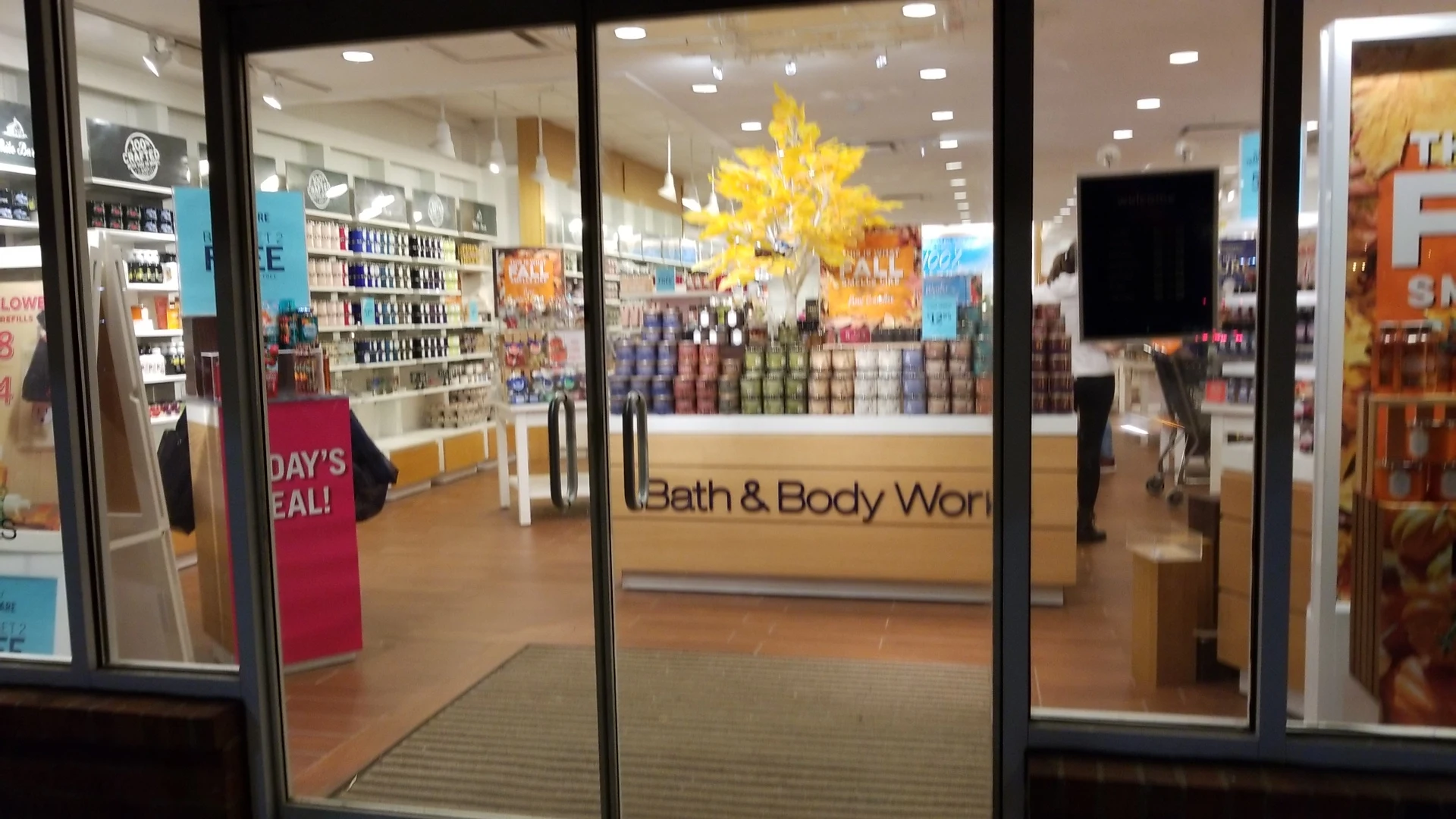Bath Body Works Your Community Marketplace: It's quick and easy. Learn, Shop, Sell, and connect with friends and family.