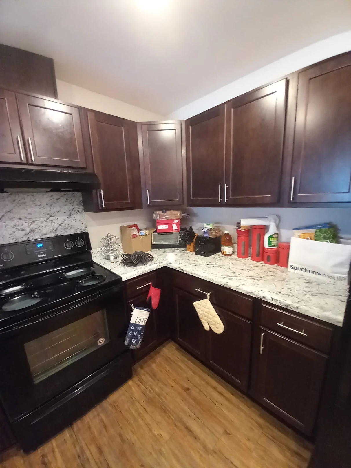 Bells 5 Star Cleaning Your Community Marketplace: It's quick and easy. Learn, Shop, Sell, and connect with friends and family.