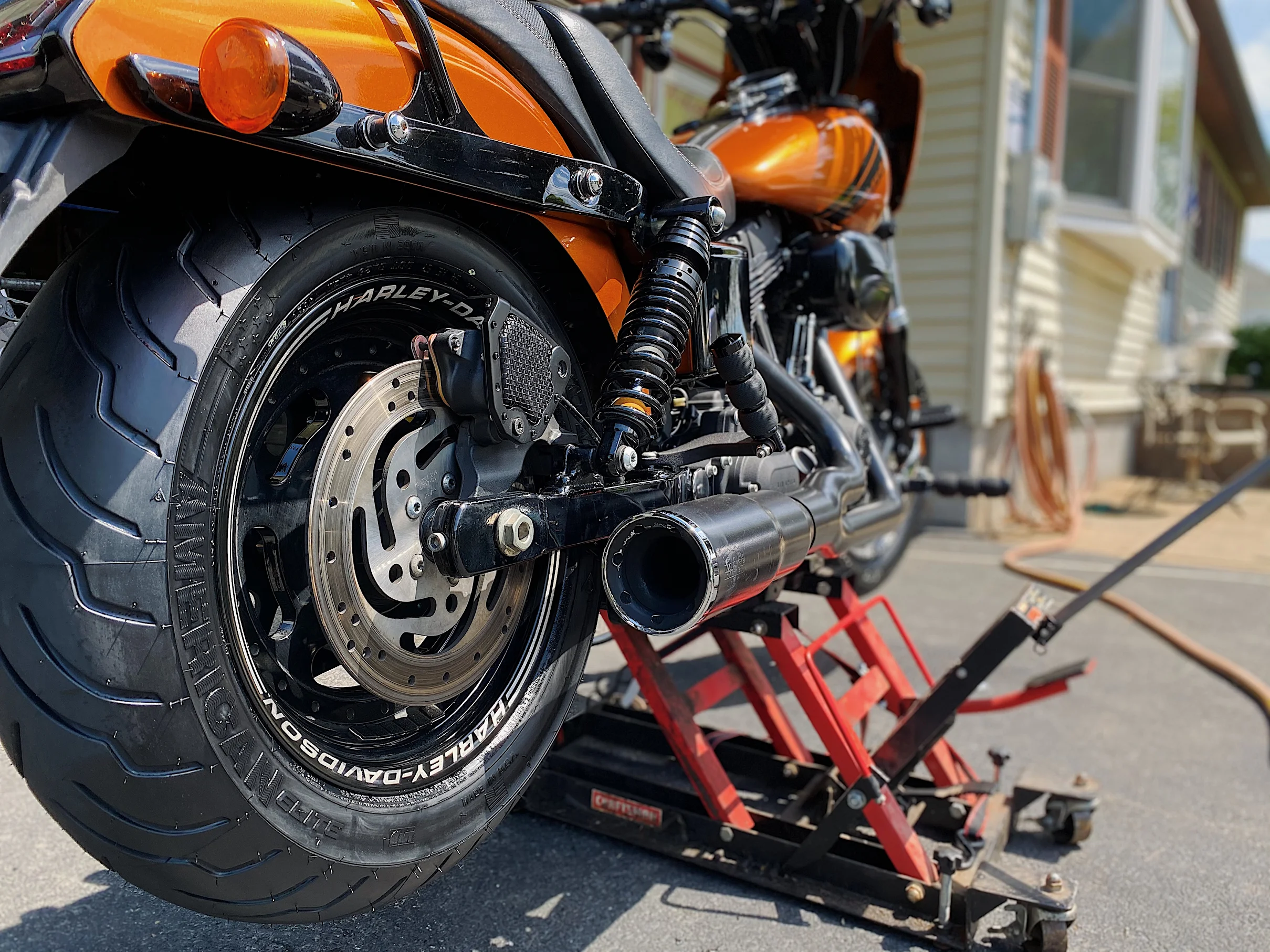 Bennett Express Detailing 3 Your Community Marketplace: It's quick and easy. Learn, Shop, Sell, and connect with friends and family.