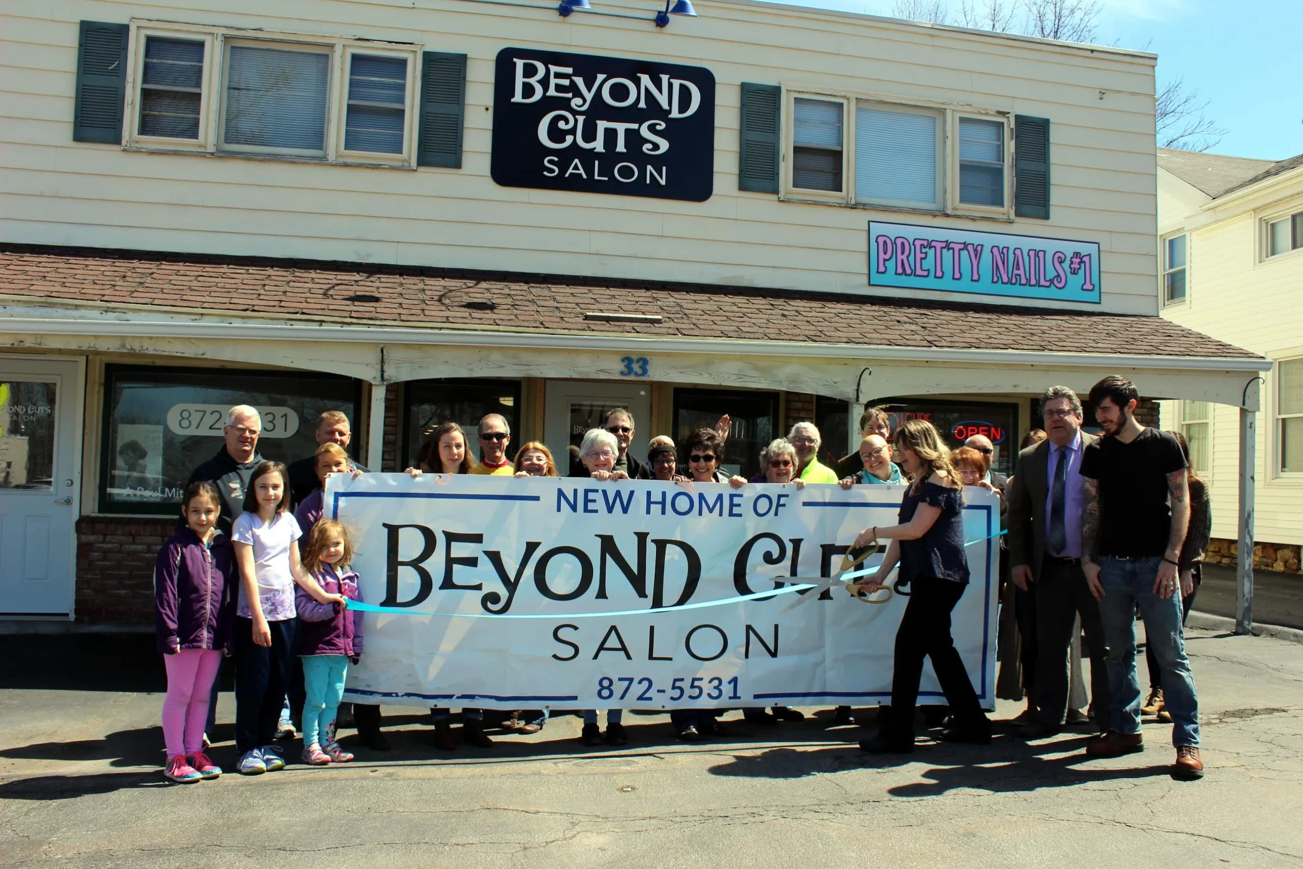 Beyond Cuts scaled Your Community Marketplace: It's quick and easy. Learn, Shop, Sell, and connect with friends and family.