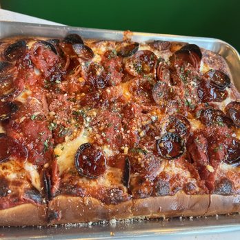 Cotoletta3 Your Community Marketplace: It's quick and easy. Learn, Shop, Sell, and connect with friends and family.