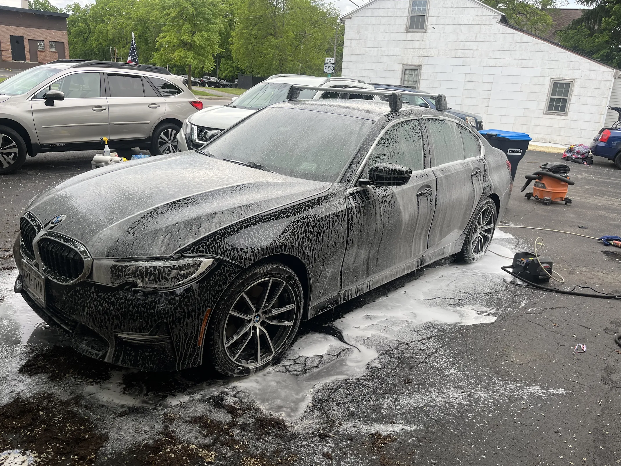 Demos Detailing Your Community Marketplace: It's quick and easy. Learn, Shop, Sell, and connect with friends and family.