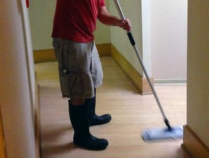 Empty Mirror Cleaners 5 Your Community Marketplace: It's quick and easy. Learn, Shop, Sell, and connect with friends and family.