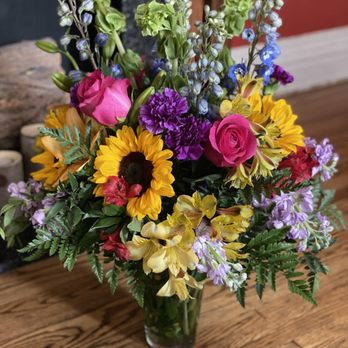 FIO1 Your Community Marketplace: It's quick and easy. Learn, Shop, Sell, and connect with friends and family.