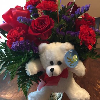 FIO2 Your Community Marketplace: It's quick and easy. Learn, Shop, Sell, and connect with friends and family.