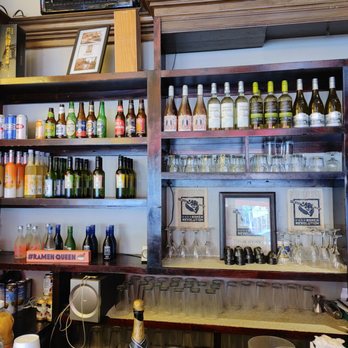 FURO4 Your Community Marketplace: It's quick and easy. Learn, Shop, Sell, and connect with friends and family.