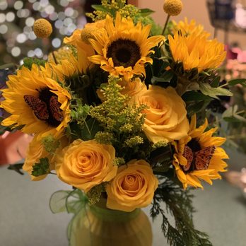Galleas Florist Greenhouse4 Your Community Marketplace: It's quick and easy. Learn, Shop, Sell, and connect with friends and family.