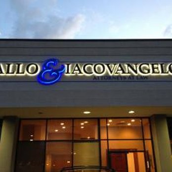 Gallo Iacovangelo 1 Your Community Marketplace: It's quick and easy. Learn, Shop, Sell, and connect with friends and family.