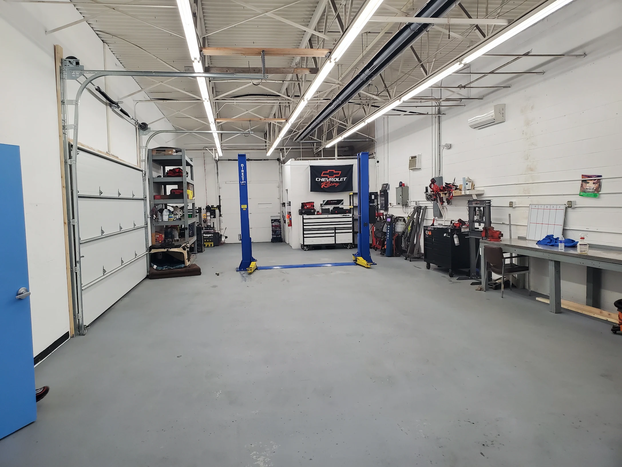 Gearhead Automotive 7 Your Community Marketplace: It's quick and easy. Learn, Shop, Sell, and connect with friends and family.