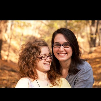 Gillian Crocca Photography2 Your Community Marketplace: It's quick and easy. Learn, Shop, Sell, and connect with friends and family.