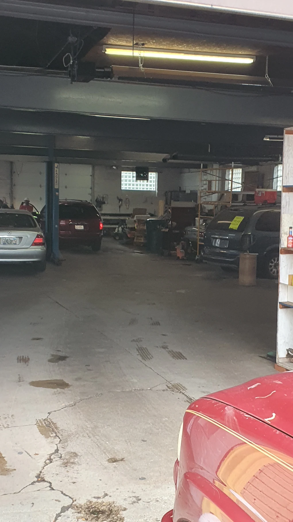 Gils Auto Services 2 Your Community Marketplace: It's quick and easy. Learn, Shop, Sell, and connect with friends and family.