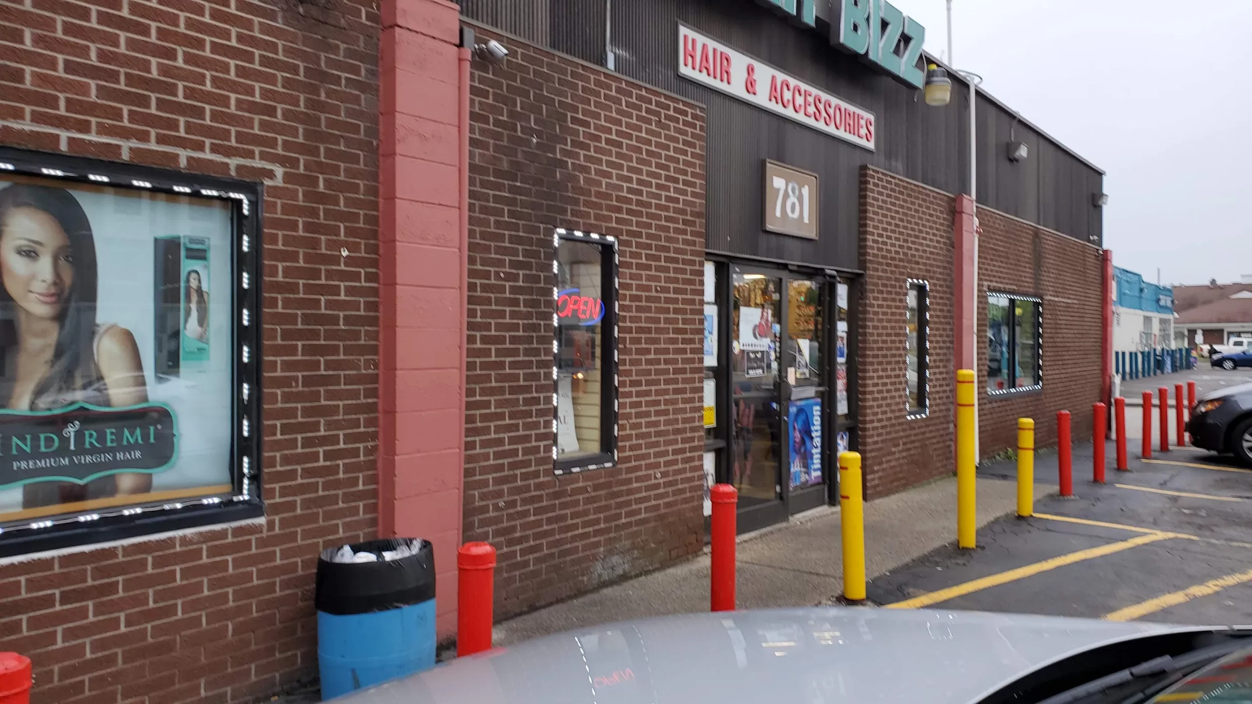 Hair Bizz 5 scaled Your Community Marketplace: It's quick and easy. Learn, Shop, Sell, and connect with friends and family.