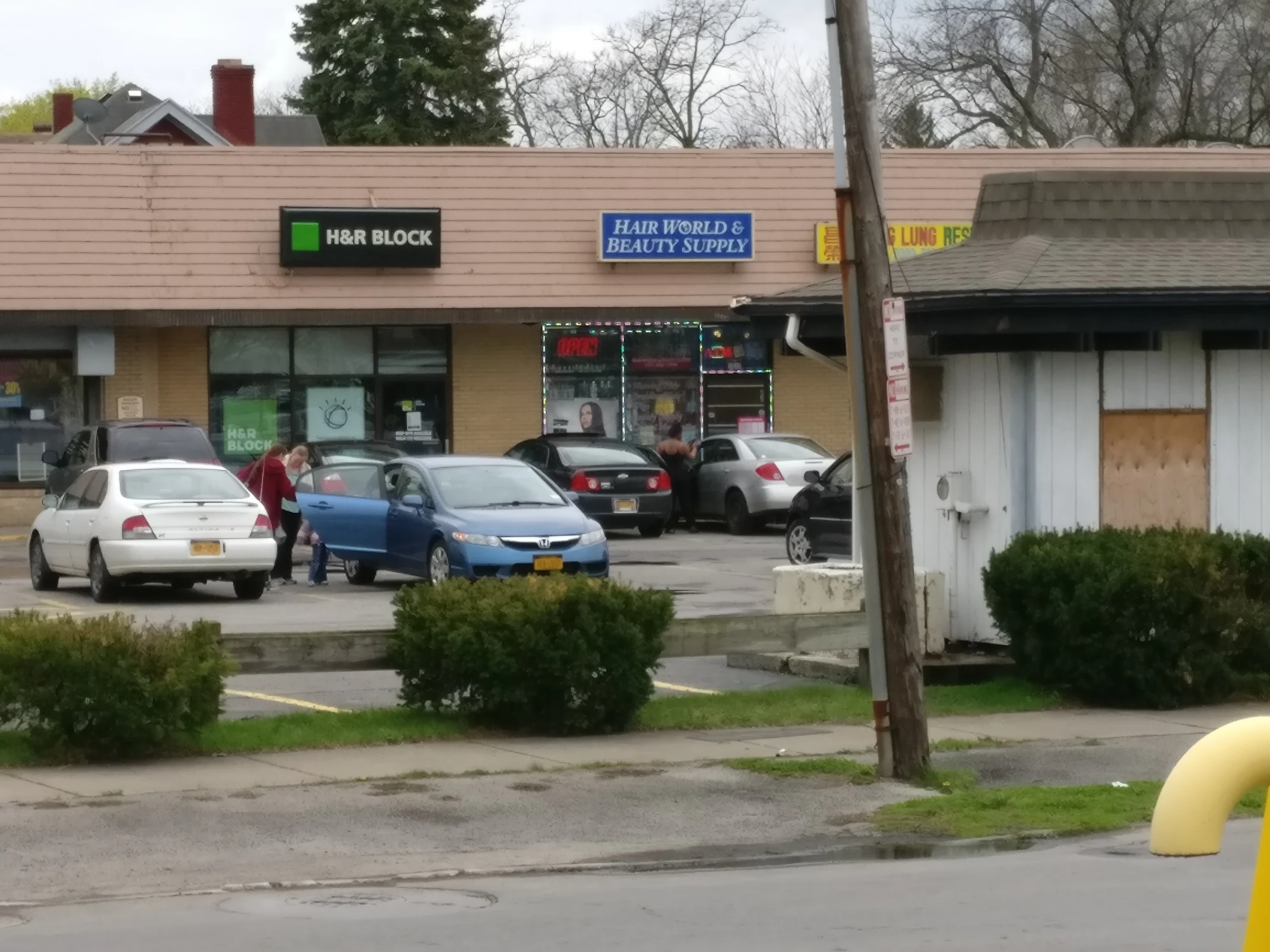 Hair World Beauty Supply Your Community Marketplace: It's quick and easy. Learn, Shop, Sell, and connect with friends and family.