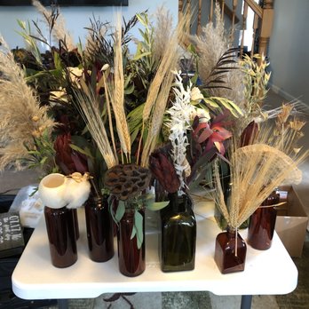 Hopper Hills Floral Gifts Your Community Marketplace: It's quick and easy. Learn, Shop, Sell, and connect with friends and family.