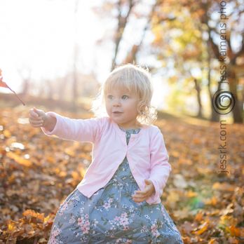 Jess Kamens Photography2 Your Community Marketplace: It's quick and easy. Learn, Shop, Sell, and connect with friends and family.