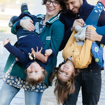 Jess Kamens Photography4 Your Community Marketplace: It's quick and easy. Learn, Shop, Sell, and connect with friends and family.