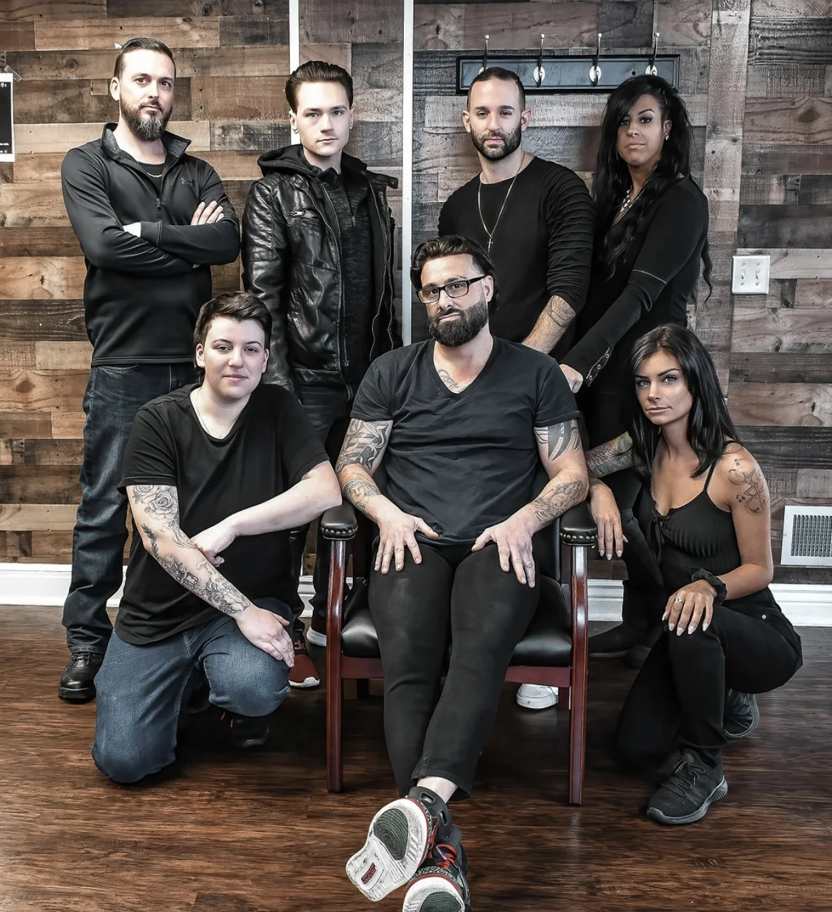 Joes Upscale BarberingBeautyLoft 4 Your Community Marketplace: It's quick and easy. Learn, Shop, Sell, and connect with friends and family.