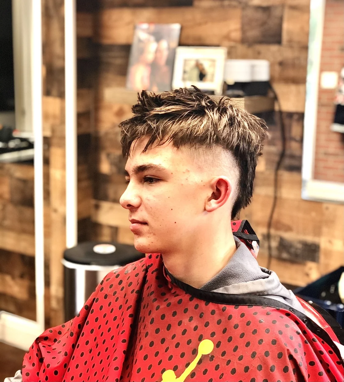 Joes Upscale BarberingBeautyLoft 6 Your Community Marketplace: It's quick and easy. Learn, Shop, Sell, and connect with friends and family.