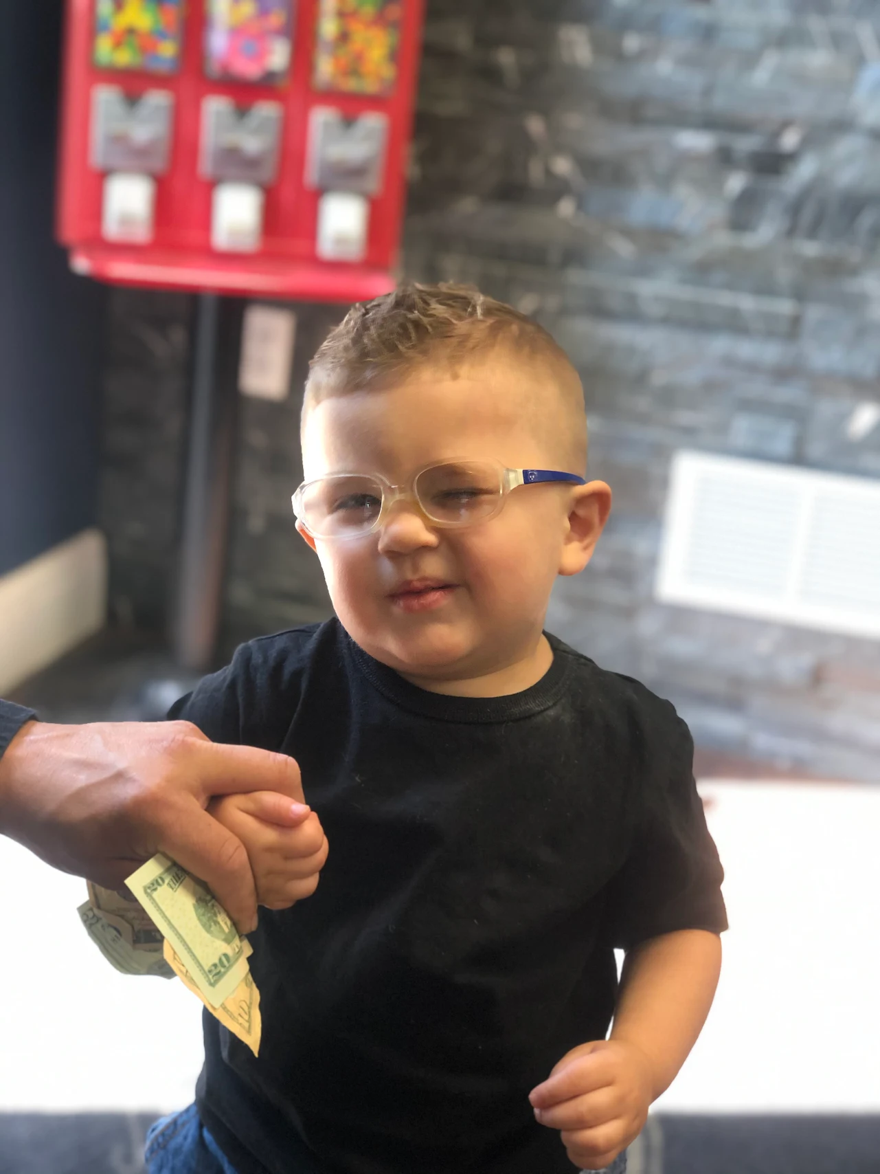 Joes Upscale BarberingBeautyLoft 8 Your Community Marketplace: It's quick and easy. Learn, Shop, Sell, and connect with friends and family.