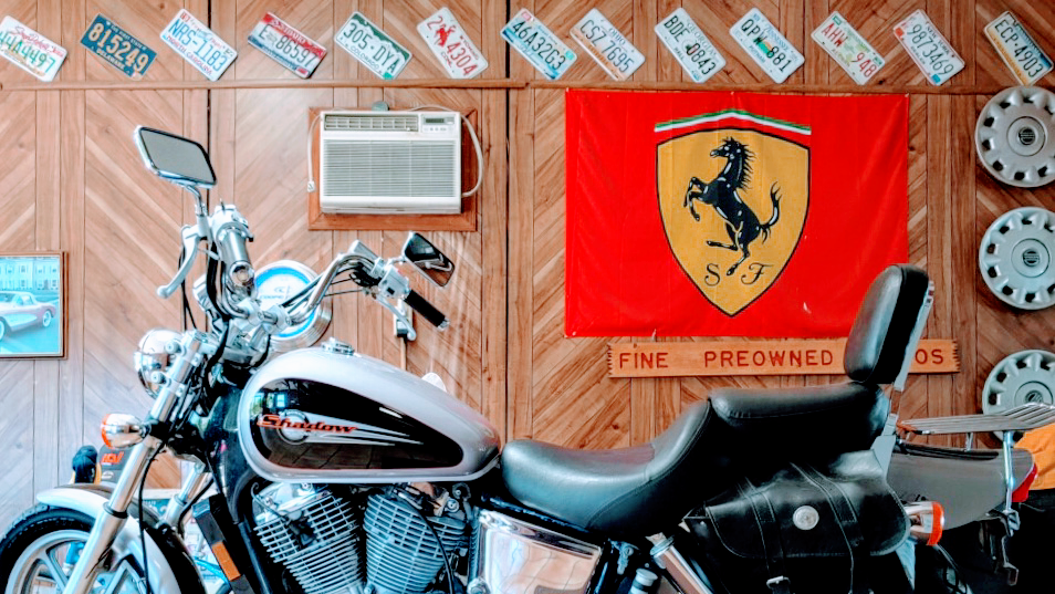 John Lombardo Enterprise Inc. 2 Your Community Marketplace: It's quick and easy. Learn, Shop, Sell, and connect with friends and family.