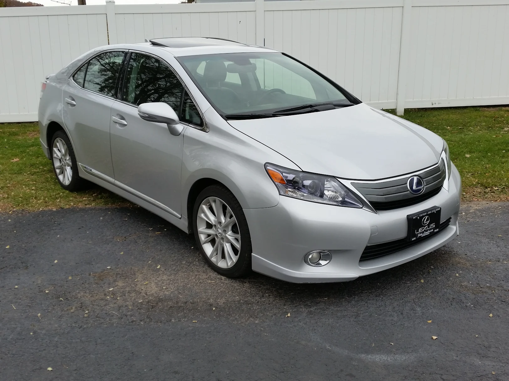 John Lombardo Enterprise Inc. 7 Your Community Marketplace: It's quick and easy. Learn, Shop, Sell, and connect with friends and family.