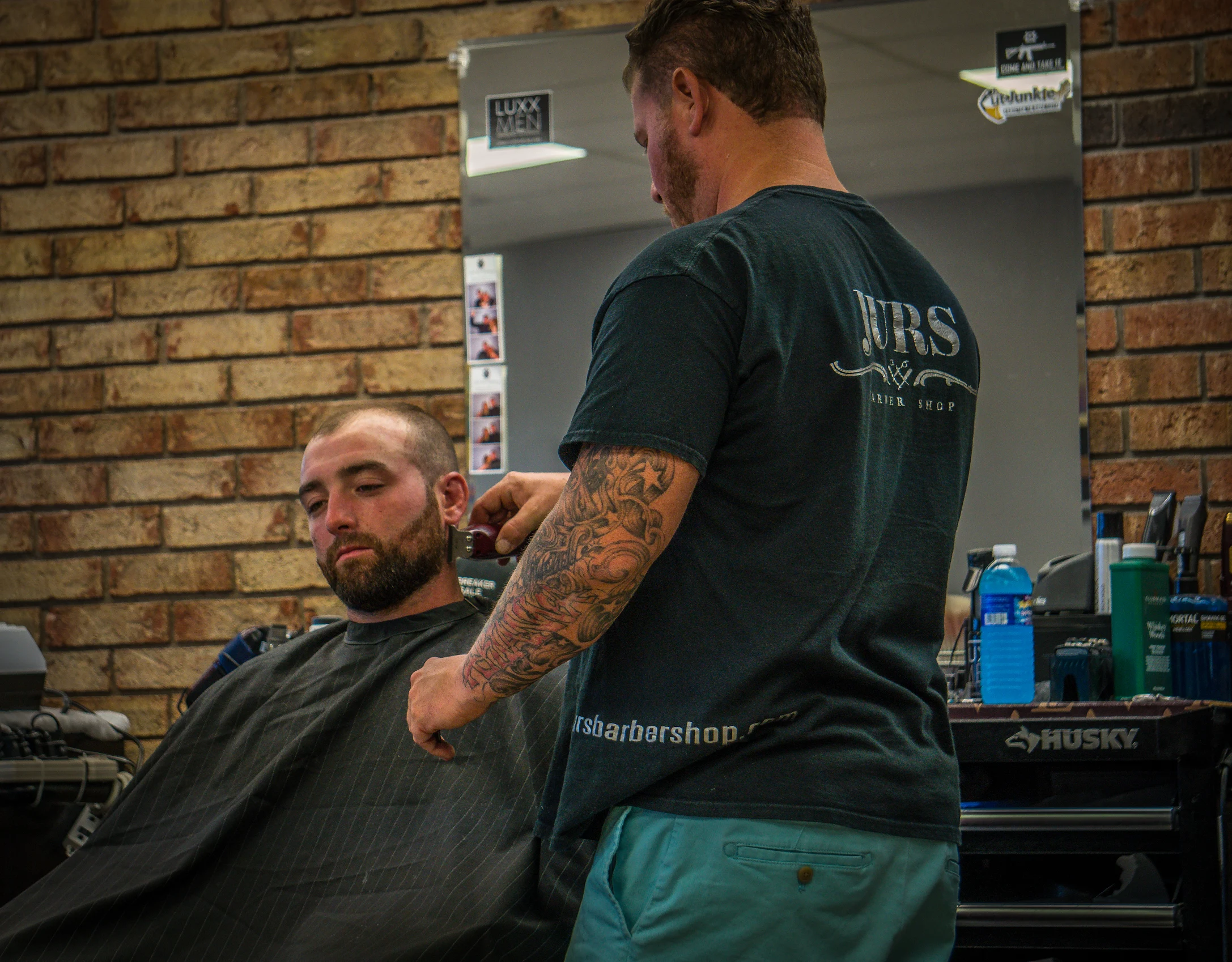 Jurs Barbershop 8 Your Community Marketplace: It's quick and easy. Learn, Shop, Sell, and connect with friends and family.
