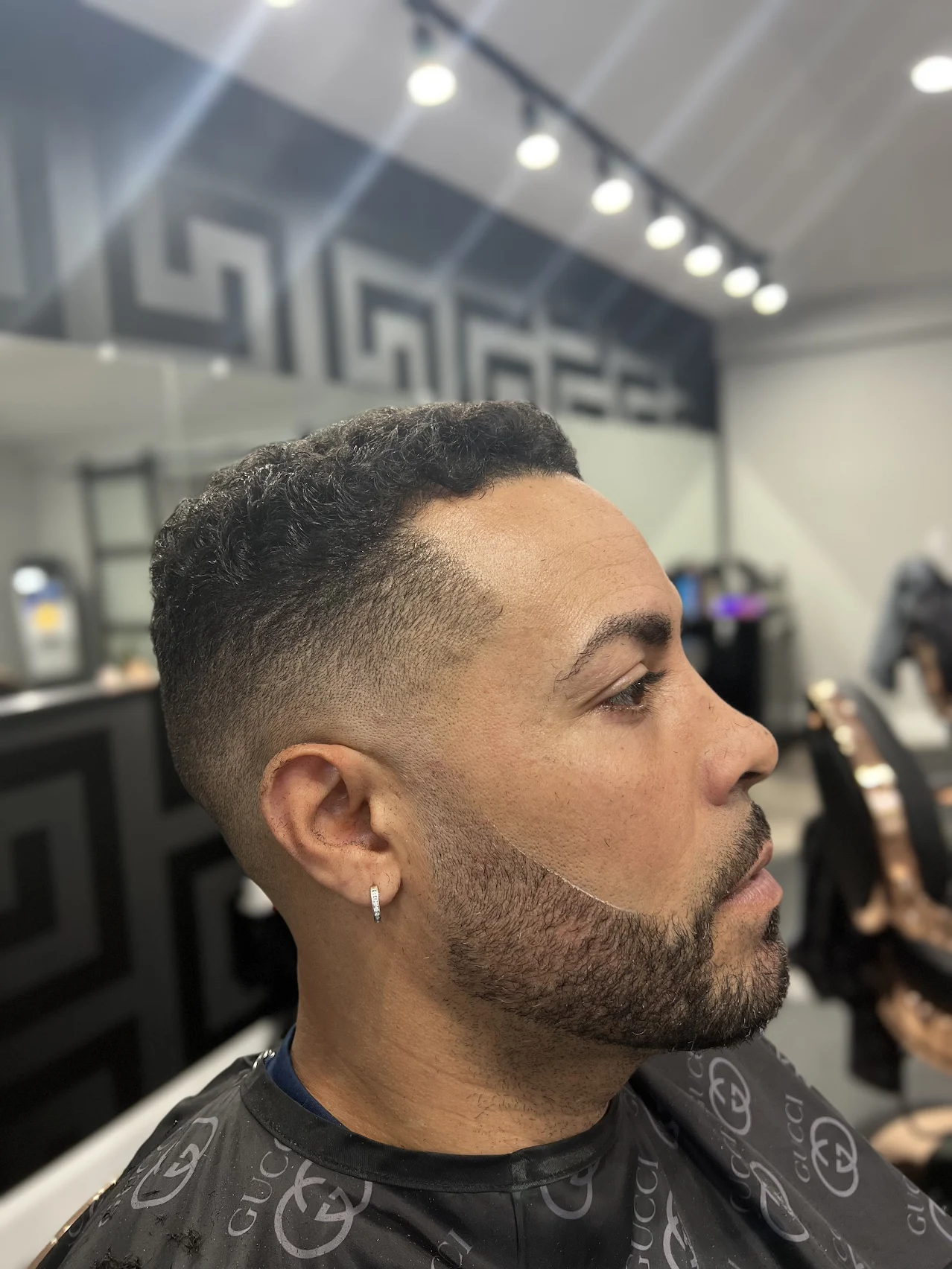 Jurs Barbershop 9 Your Community Marketplace: It's quick and easy. Learn, Shop, Sell, and connect with friends and family.