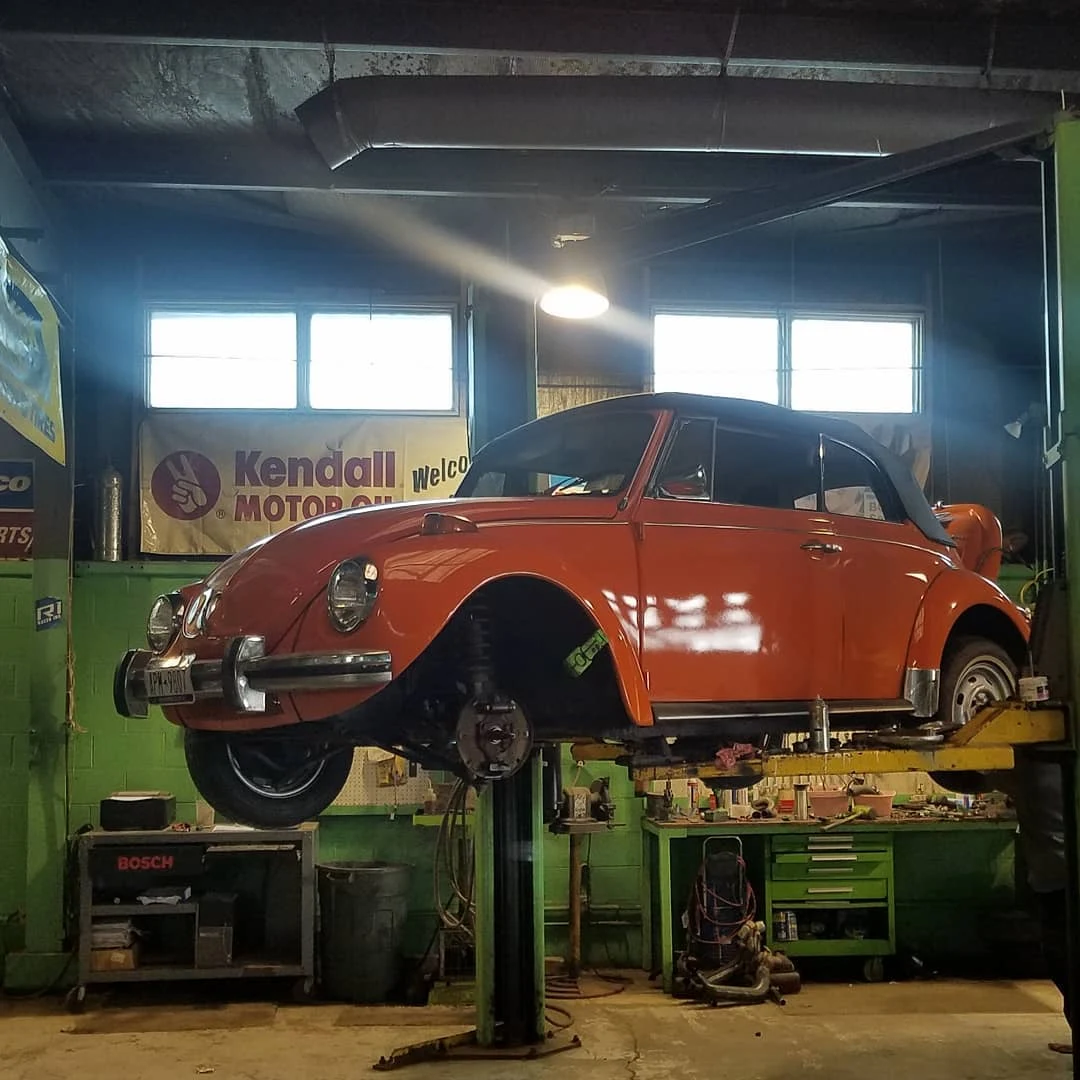 Kurts Garage 3 Your Community Marketplace: It's quick and easy. Learn, Shop, Sell, and connect with friends and family.