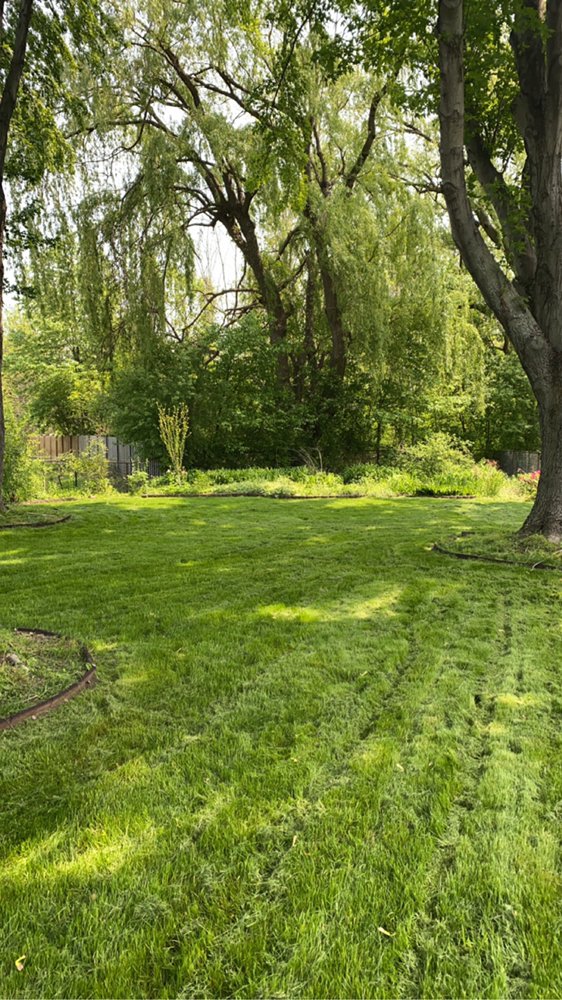 LOPEZ 3 Your Community Marketplace: It's quick and easy. Learn, Shop, Sell, and connect with friends and family.