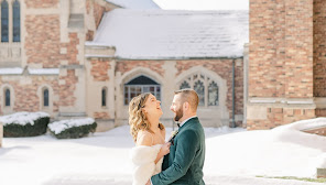 LaFountain Photography Your Community Marketplace: It's quick and easy. Learn, Shop, Sell, and connect with friends and family.