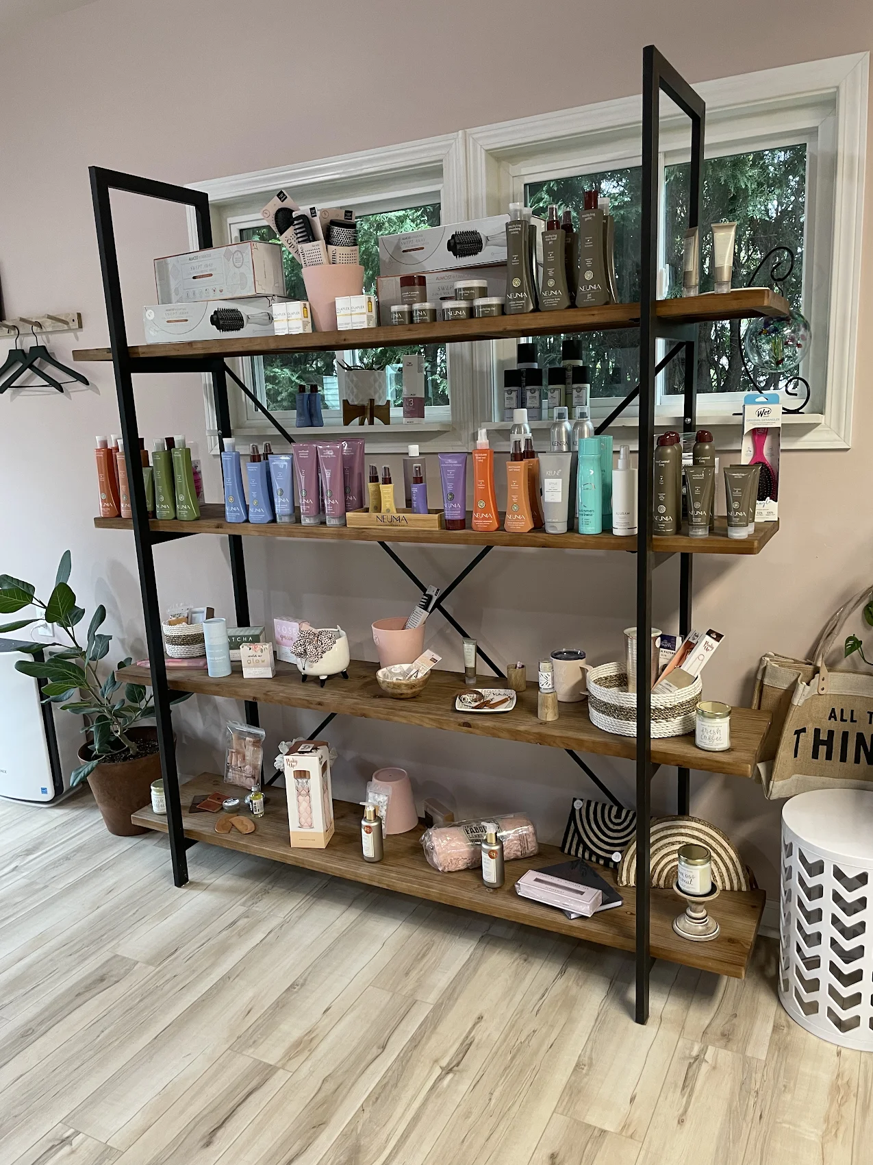 Lisa Nolan Hair Studio 2 Your Community Marketplace: It's quick and easy. Learn, Shop, Sell, and connect with friends and family.