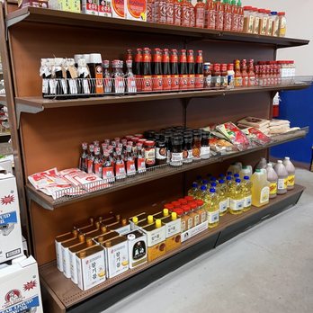 MINI3 Your Community Marketplace: It's quick and easy. Learn, Shop, Sell, and connect with friends and family.