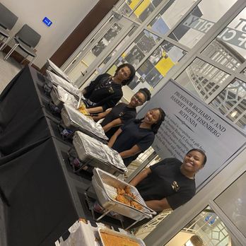 Maama Tees Cookin Catering2 Your Community Marketplace: It's quick and easy. Learn, Shop, Sell, and connect with friends and family.