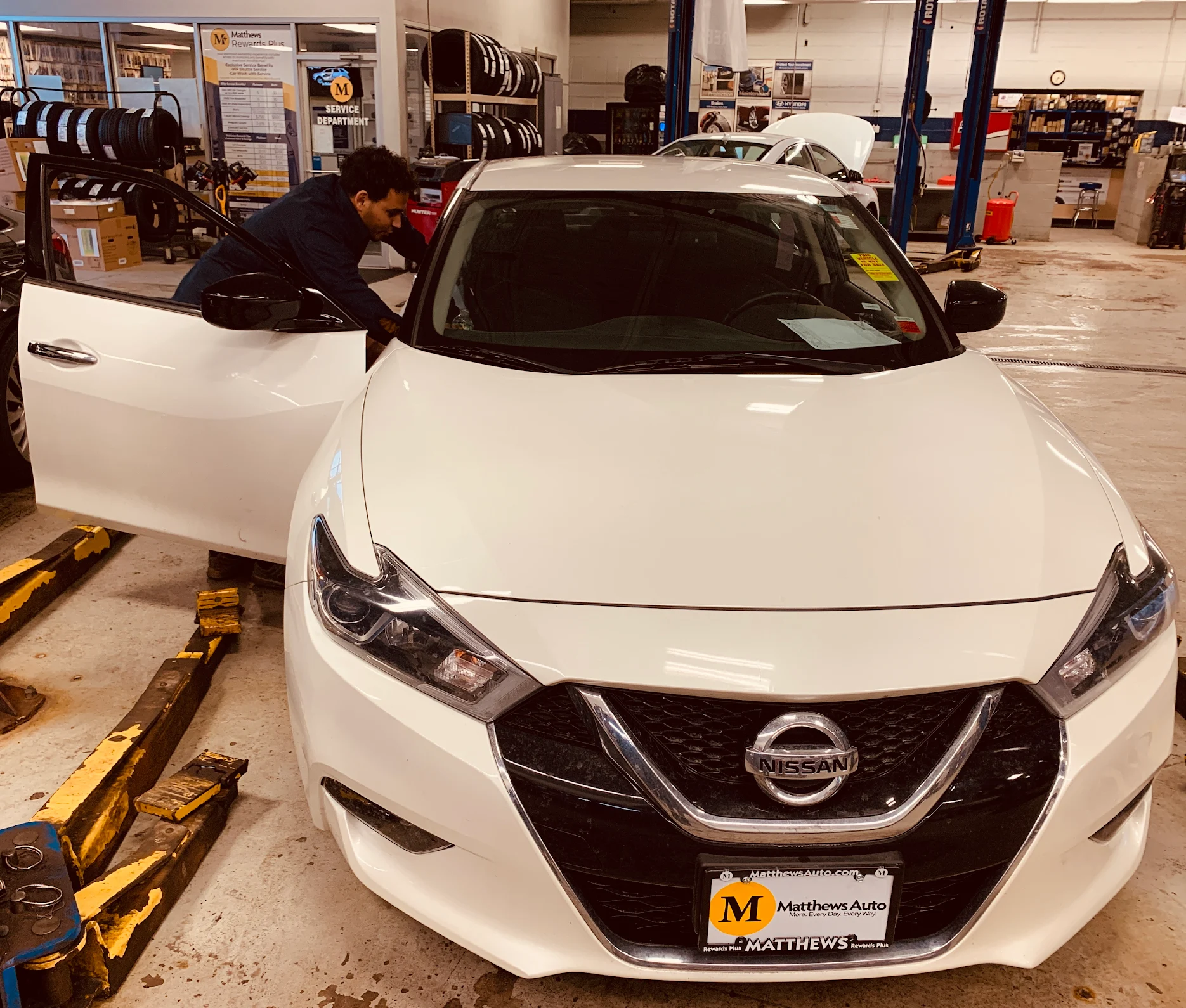 Matthews Hyundai of Greece 3 Your Community Marketplace: It's quick and easy. Learn, Shop, Sell, and connect with friends and family.