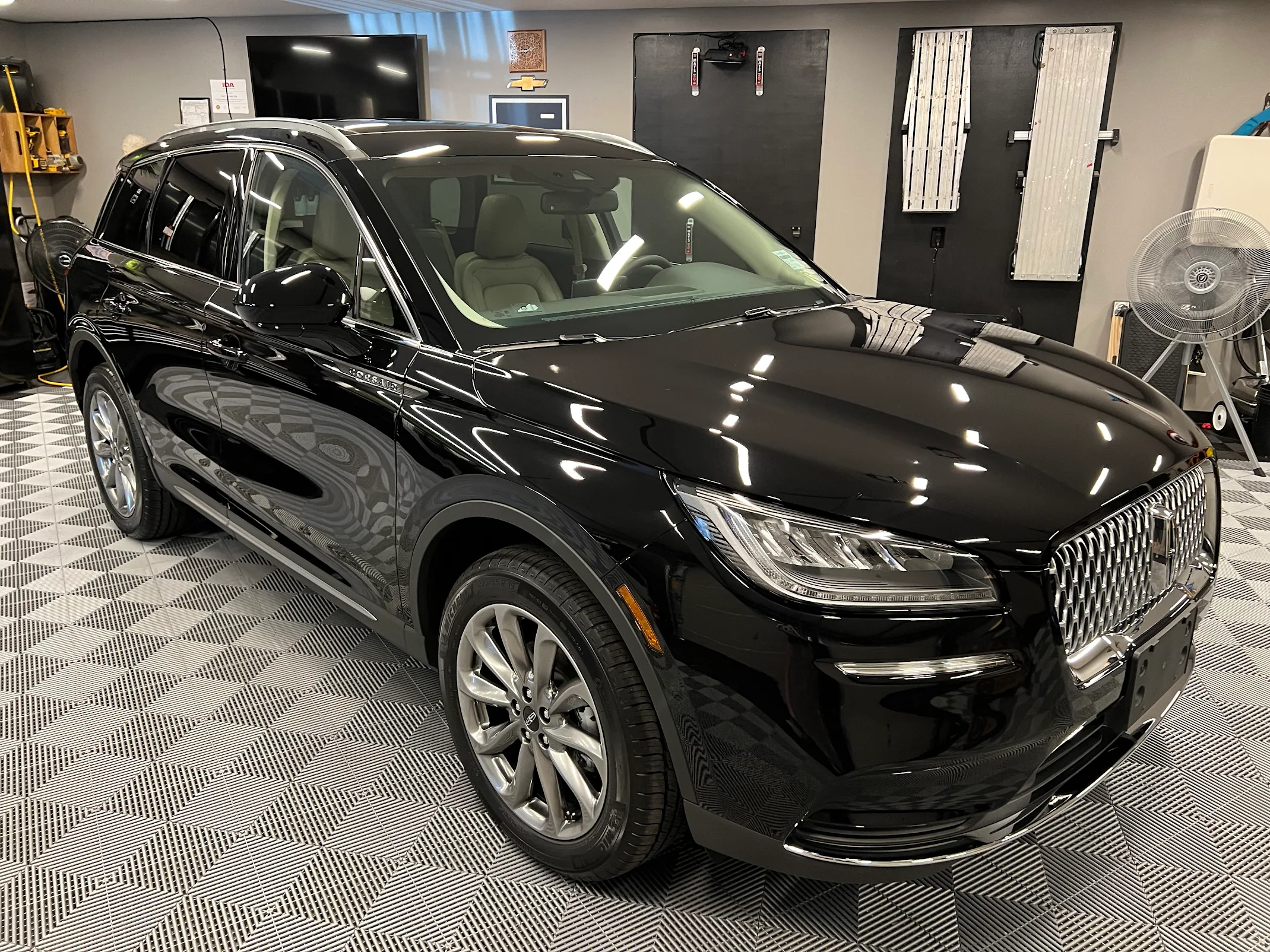 Mike Hines East End Auto Spa 3 Your Community Marketplace: It's quick and easy. Learn, Shop, Sell, and connect with friends and family.