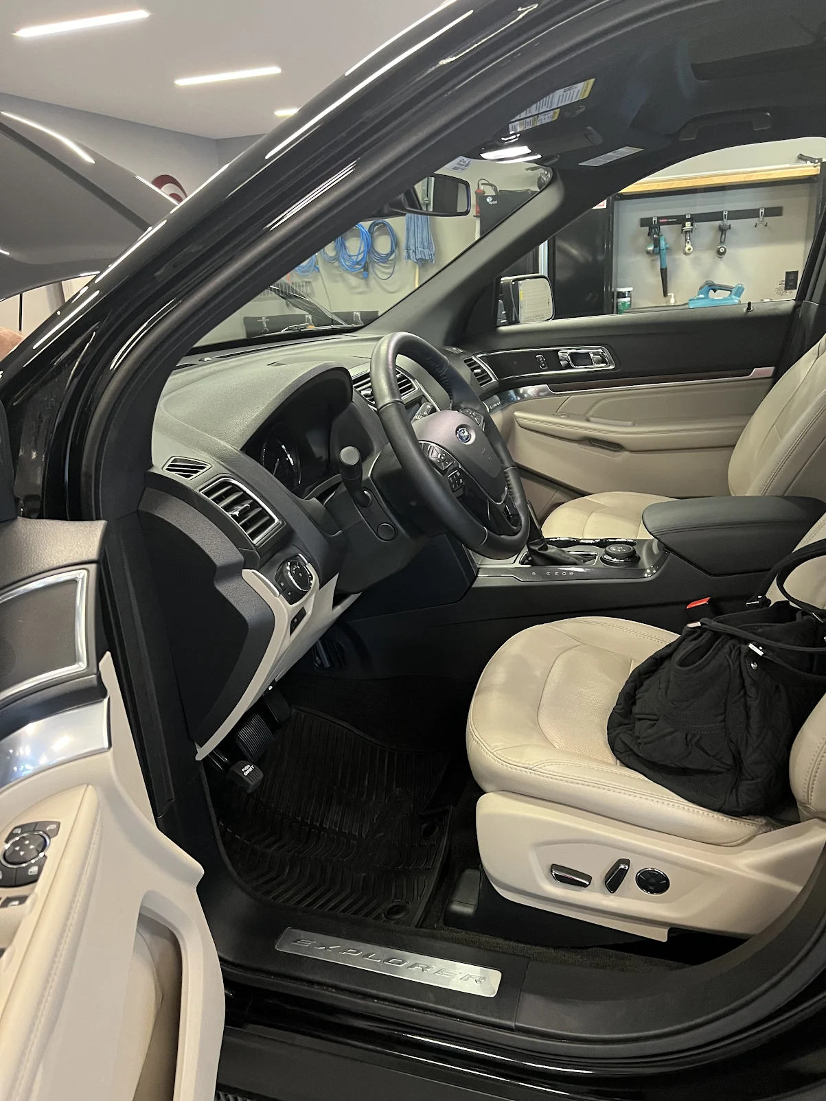 Mike Hines East End Auto Spa 4 Your Community Marketplace: It's quick and easy. Learn, Shop, Sell, and connect with friends and family.