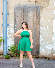 Morgan Dawson Photography3 Your Community Marketplace: It's quick and easy. Learn, Shop, Sell, and connect with friends and family.