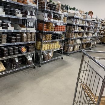 NI4 Your Community Marketplace: It's quick and easy. Learn, Shop, Sell, and connect with friends and family.