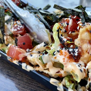 Nosh1 Your Community Marketplace: It's quick and easy. Learn, Shop, Sell, and connect with friends and family.