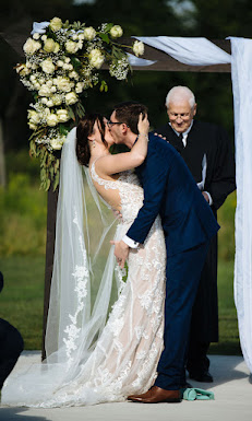 OhDavidson Creative2 Your Community Marketplace: It's quick and easy. Learn, Shop, Sell, and connect with friends and family.