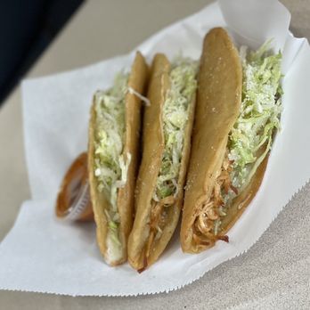 PEACH1 Your Community Marketplace: It's quick and easy. Learn, Shop, Sell, and connect with friends and family.