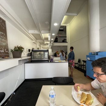 PEACH5 Your Community Marketplace: It's quick and easy. Learn, Shop, Sell, and connect with friends and family.