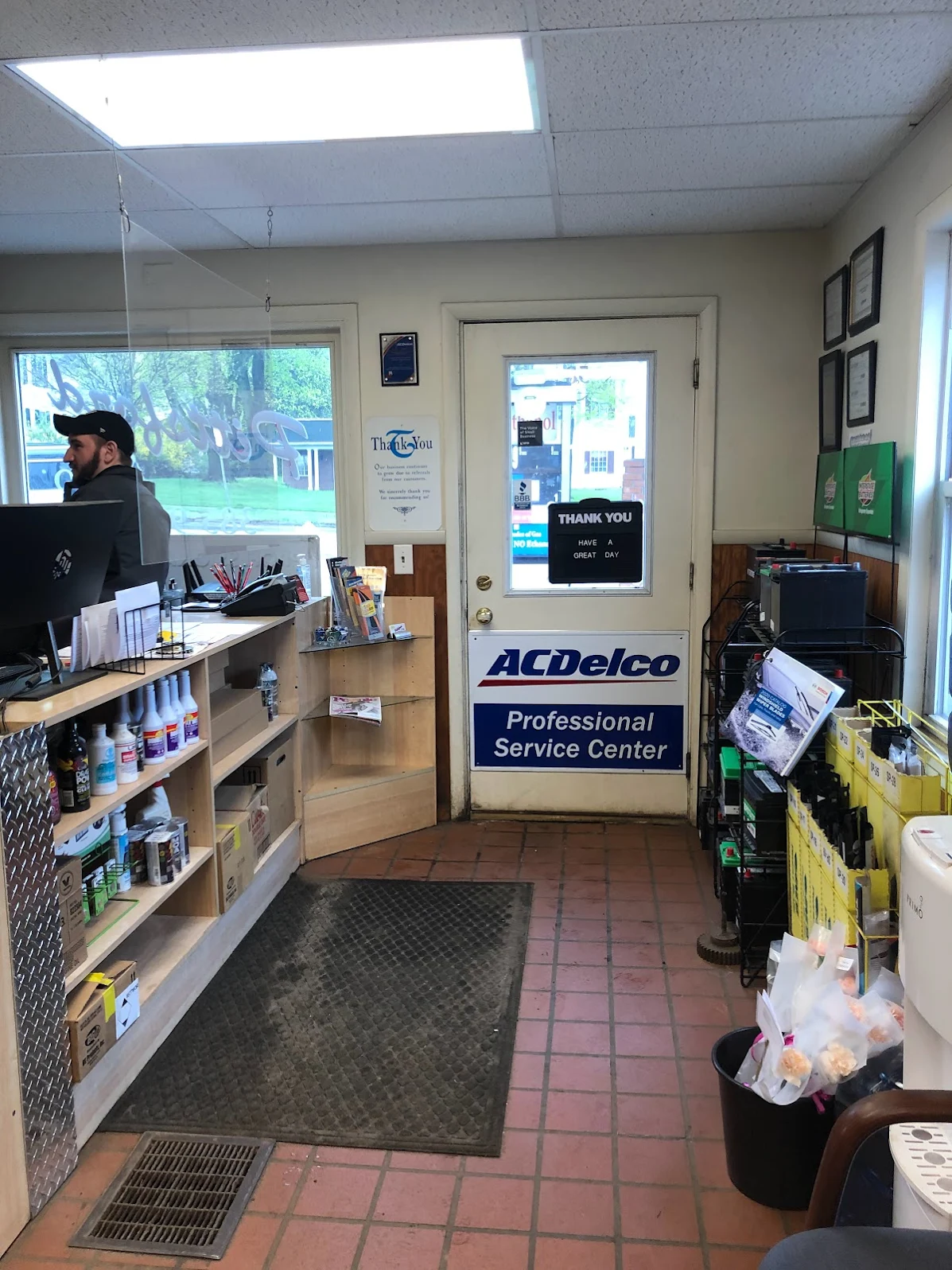 Pittsford Auto Services 2 Your Community Marketplace: It's quick and easy. Learn, Shop, Sell, and connect with friends and family.