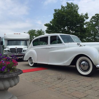 Platinum Limo NY Your Community Marketplace: It's quick and easy. Learn, Shop, Sell, and connect with friends and family.